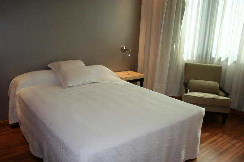 Apartamentos Th Las Rozas Екстериор снимка